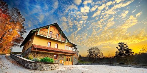 Zejno Villa | Villa Les with Hot tub & Sauna