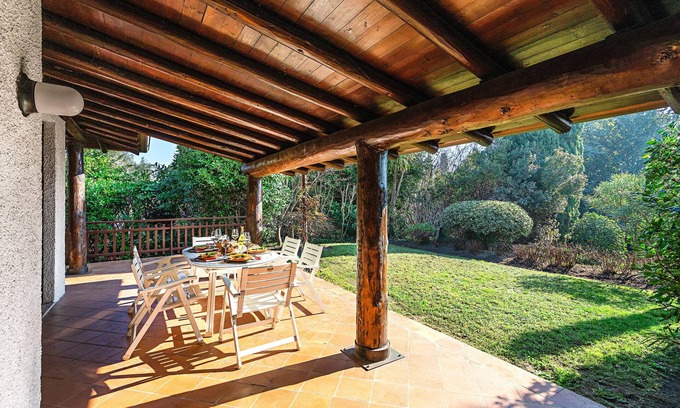 Moniga del Garda Villa | Villa Lidia by Wonderful Italy