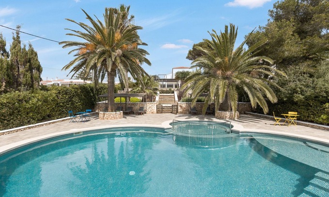 Punta Prima Villa | Villa 'Linda' with Sea View, Wi-Fi and Air Conditioning