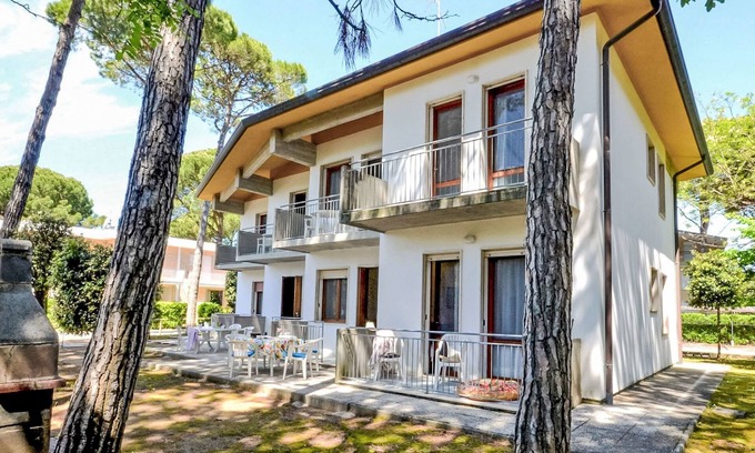 Bibione Pineda Apartment | Villa Lucina by Interhome