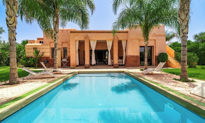 Oulad Hassoune Villa | Villa Luxe 6p, Jardin sans vis-à-vis, Option Piscine chauffée FAMILLE SEULEMENT