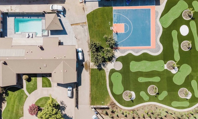 Stanislaus County House | Villa Luxury Family Getaway