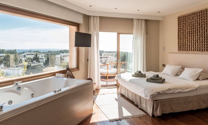 Puig Manya Villa | Villa 'Luxury with Pool and Seaview' with Sea View, Wi-Fi and Air Conditioning