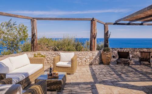 Corsano Villa | Villa Méditerranée Luxury Sea View