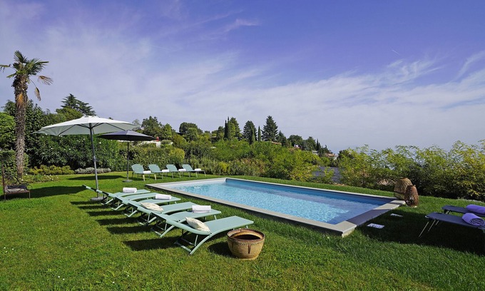 Monte Villa | Villa Madeleine