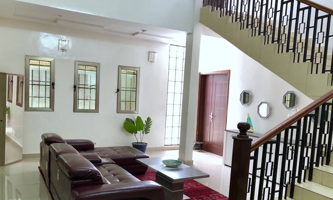 Niamey Villa | Villa Mafaya, Haut Standing