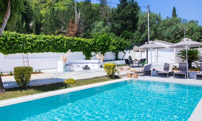 Spartylas Villa | Villa Maison Mata with swimming pool