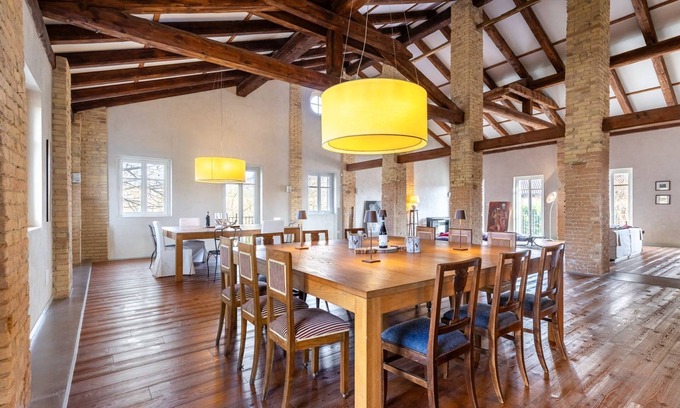 Monforte d'Alba Villa | Villa Manzoni, Luxury Cottage