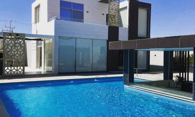 Sahab Villa | Villa marbeya