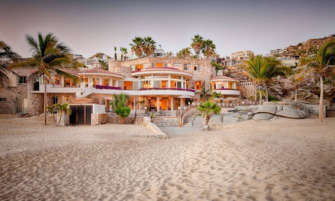 Pedregal Villa | Villa Marcella - Beachfront Villa