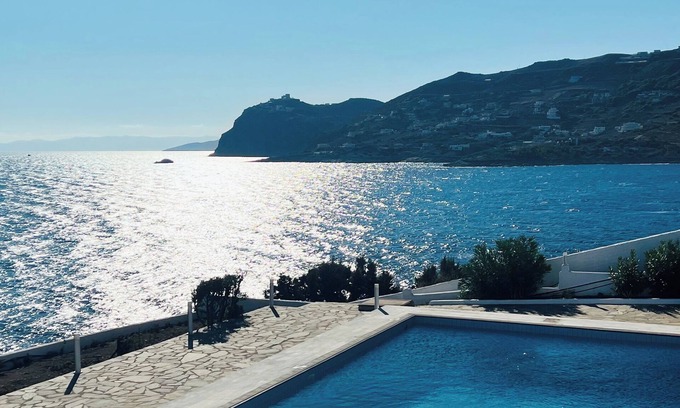 Ormos Agiou Ioannou Villa | Villa MareSole Life by the sea