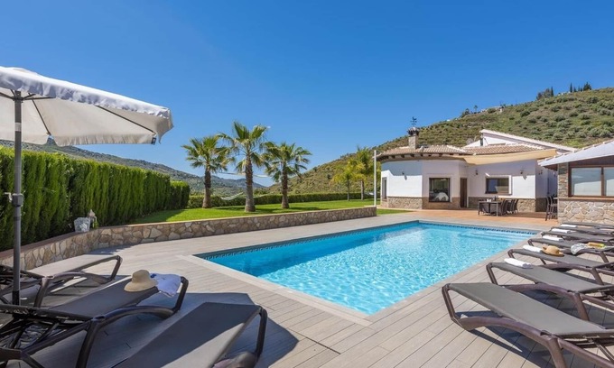 Competa Villa | Villa Mari Cómpeta by Ruralidays