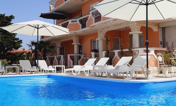Zrce Apartment | Villa Marija Novalja