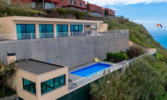 Ponta do Sol House | Villa Mariposa by LovelyStay