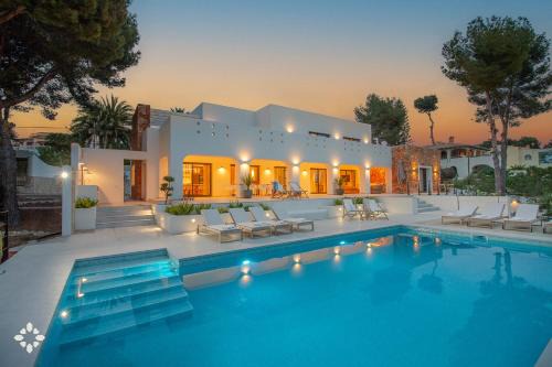 Moravit Villa | Villa Mastella by Abahana Luxe