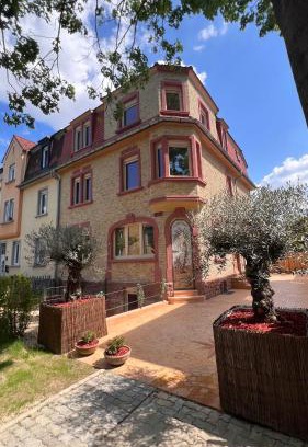 Ormsheimerhof Apartment | Villa Mediterrane - Apartment Milan