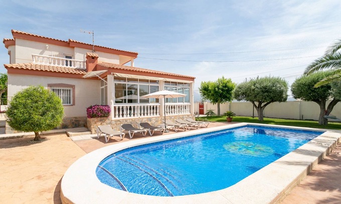 Mutxamel Villa | Villa Mediterranea only for families