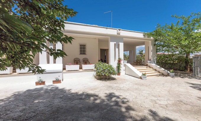 Campomarino di Maruggio House | Villa Minerva by BarbarHouse