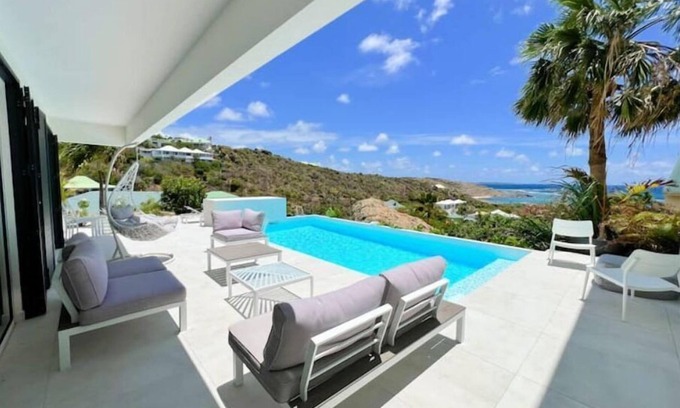 Oyster Pond Villa | Villa Moehau