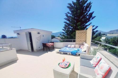 Mondello Apartment | Villa Mondello Terraces & Jacuzzi