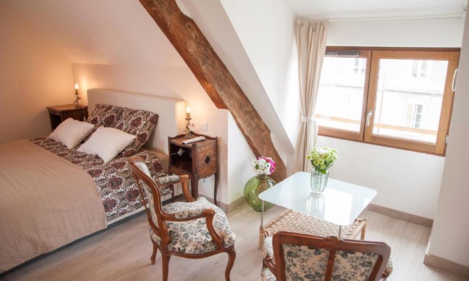 Pontorson Bed & Breakfast | Villa Mons