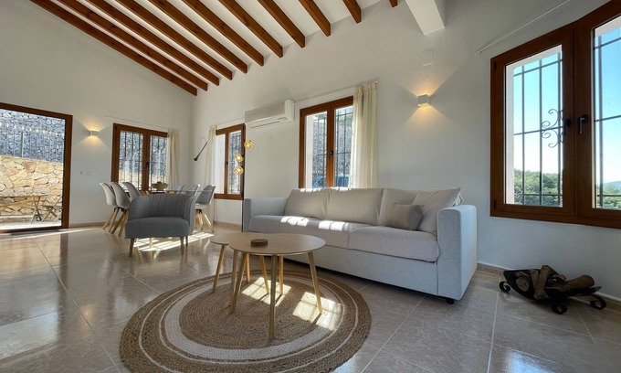 Monte Pego House | Villa Monte Pego With sea View