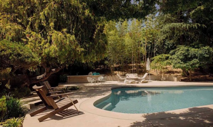 Los Angeles House | Villa Mountain Getaway with a Pool Hot Tub 5 Beds