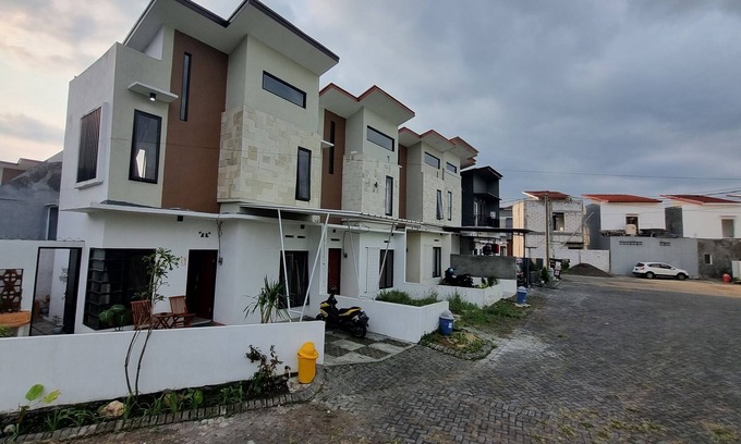 Dinoyo Villa | Villa Murah di Malang
