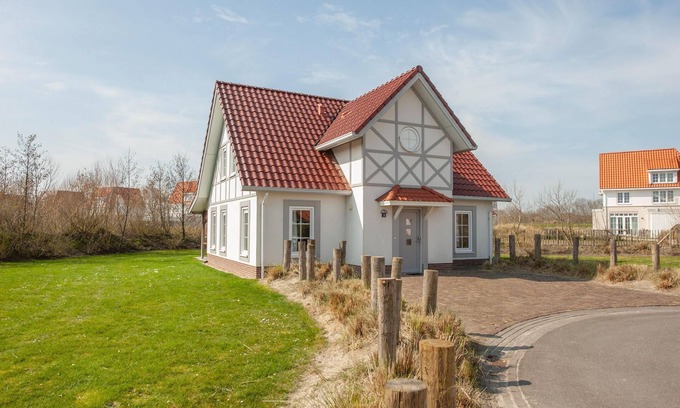 Cadzand-Bad Villa | Villa near North Sea Beach with Sauna