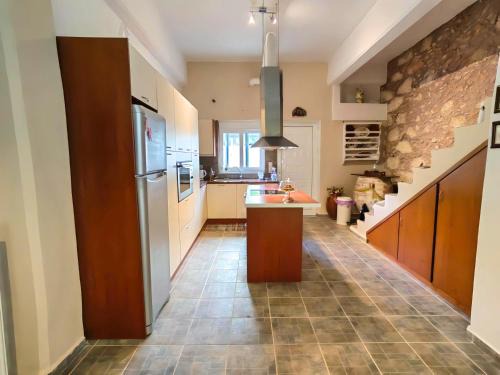 Platanos House | Villa Nelparadi
