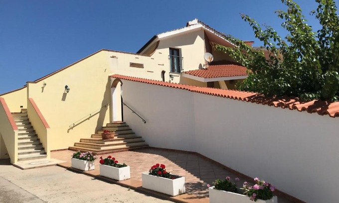 Nuraxi Figus Apartment | Villa Nuragica Sardegna