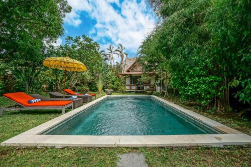 Central Seminyak Villa | Villa Nylam, 4 Bedroom Private Villa With Tropical Vibes in Seminyak