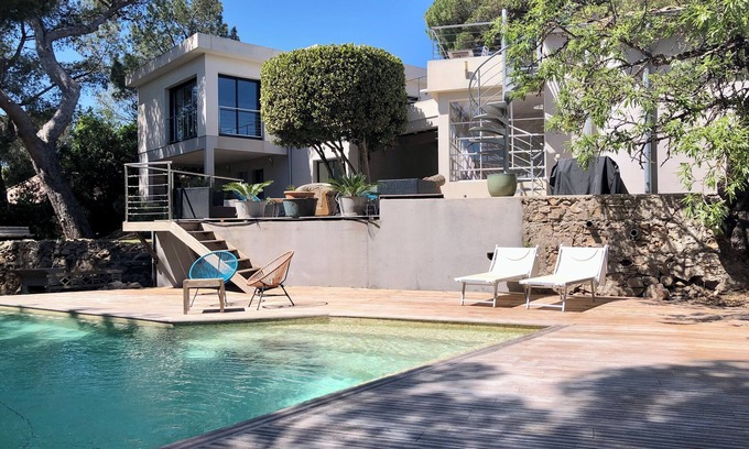 Sete Villa | Villa O2 et baraquette, architect-designed villa with swimming pool in Sète-mont Saint Clair