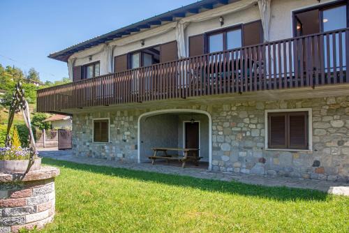 Castello House | Villa Olga Lago Maggiore
