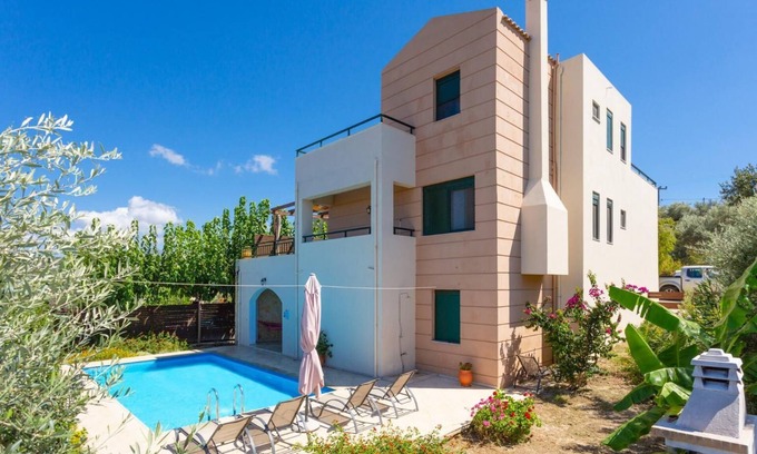 Gerani Villa | Villa Olive - Four Bedroom Villa, Sleeps 8