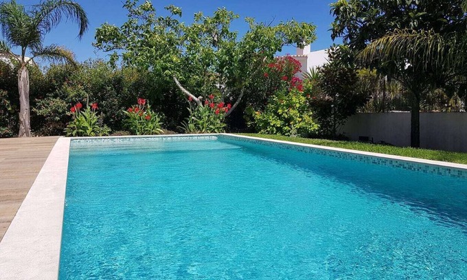 Faro House | Villa on Ria Formosa Natural Park and close to the Faro-Grande Beach