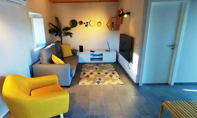 Obidos House | Villa overlooking the countryside and castle