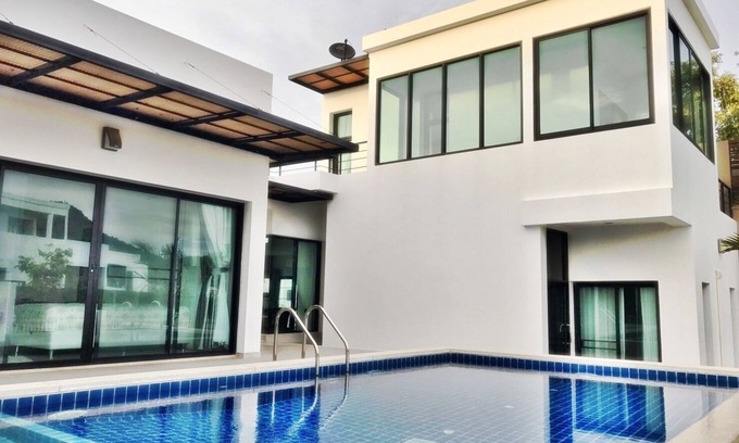 Na Chom Thian House | Villa Ozone Pattaya Baan 40