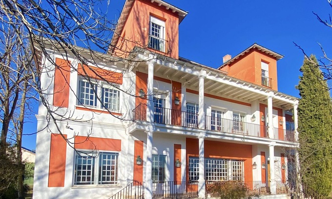 Quintanas de Gormaz Cottage | Villa Palace of Gormaz
