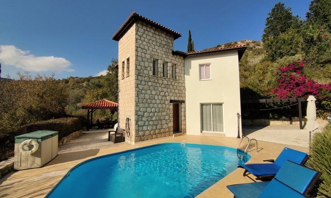 Miliou Villa | Villa Pano Limni Cottage, Miliou.