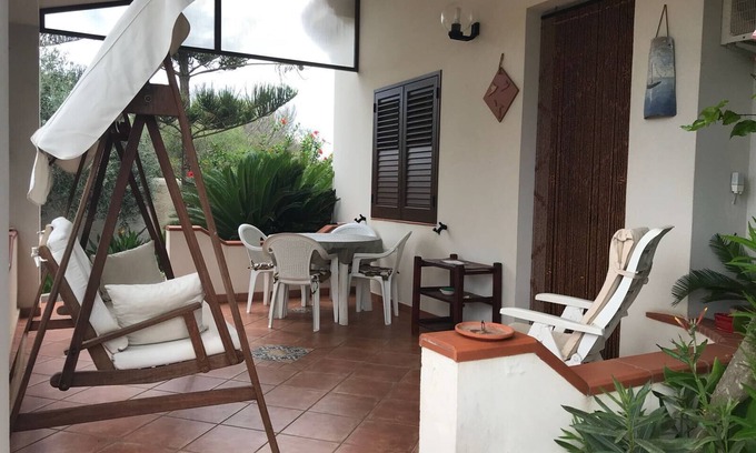 Tre Fontane House | Villa Paolo sea & countryside