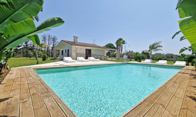 Taviano Villa | Villa Paradiso by Salento Affitti