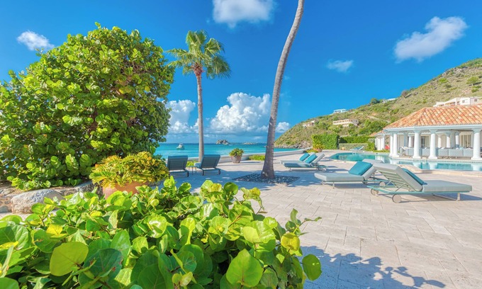 Grand Case Villa | Villa Petite Plage 5 Fall Incentive | Beach Front - Located in Exquisite Grand Case with Private Pool