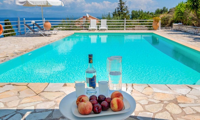 Katsimatika Villa | Villa Petros in Paxi
