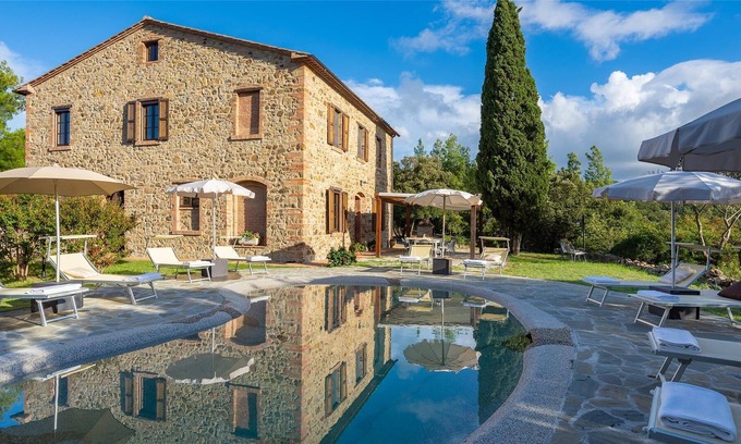 Larderello Villa | Villa Pietra Tuscany