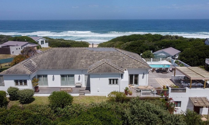 Keurboomstrand Villa | Villa Plettenberg - Four Bedroom Villa, Sleeps 8