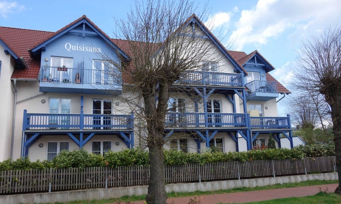 Seeheilbad Graal-Muritz Apartment | Villa Quisisana in the Kurstraße (1st floor) - Apartment Anneby