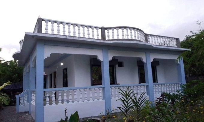 San Jose House | Villa Rivero is a beach front house 50 feet away from the beach.