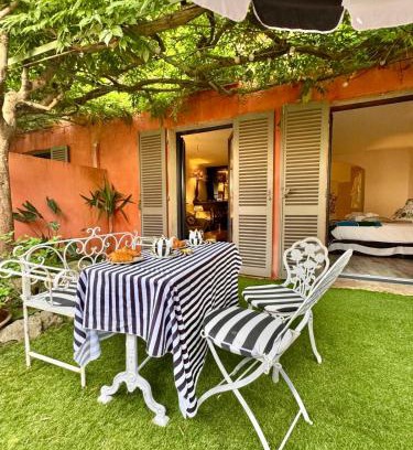 Saint-Tropez City Centre Bed & Breakfast | Villa Romana