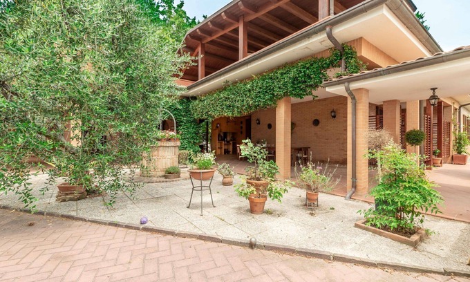 Carassai Villa | Villa Rosso Corbezzolo